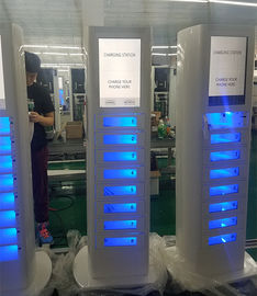 निःशुल्क चार्ज धातु फोन चार्जिंग स्टेशन कियोस्क विज्ञापन विभिन्न भाषाओं के साथ यूआई