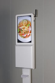 डिजिटल साइनेज एलसीडी विज्ञापन प्रदर्शन के साथ स्वचालित साबुन मशीन